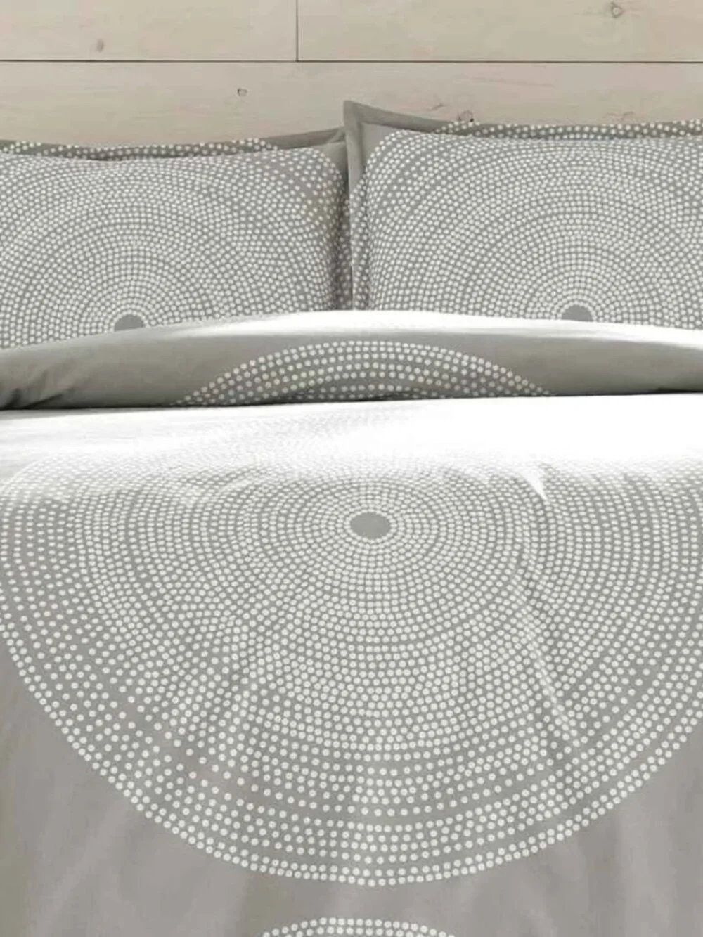 New Marimekko Fokus Grey KING Comforter Set. FACTORY FLAW